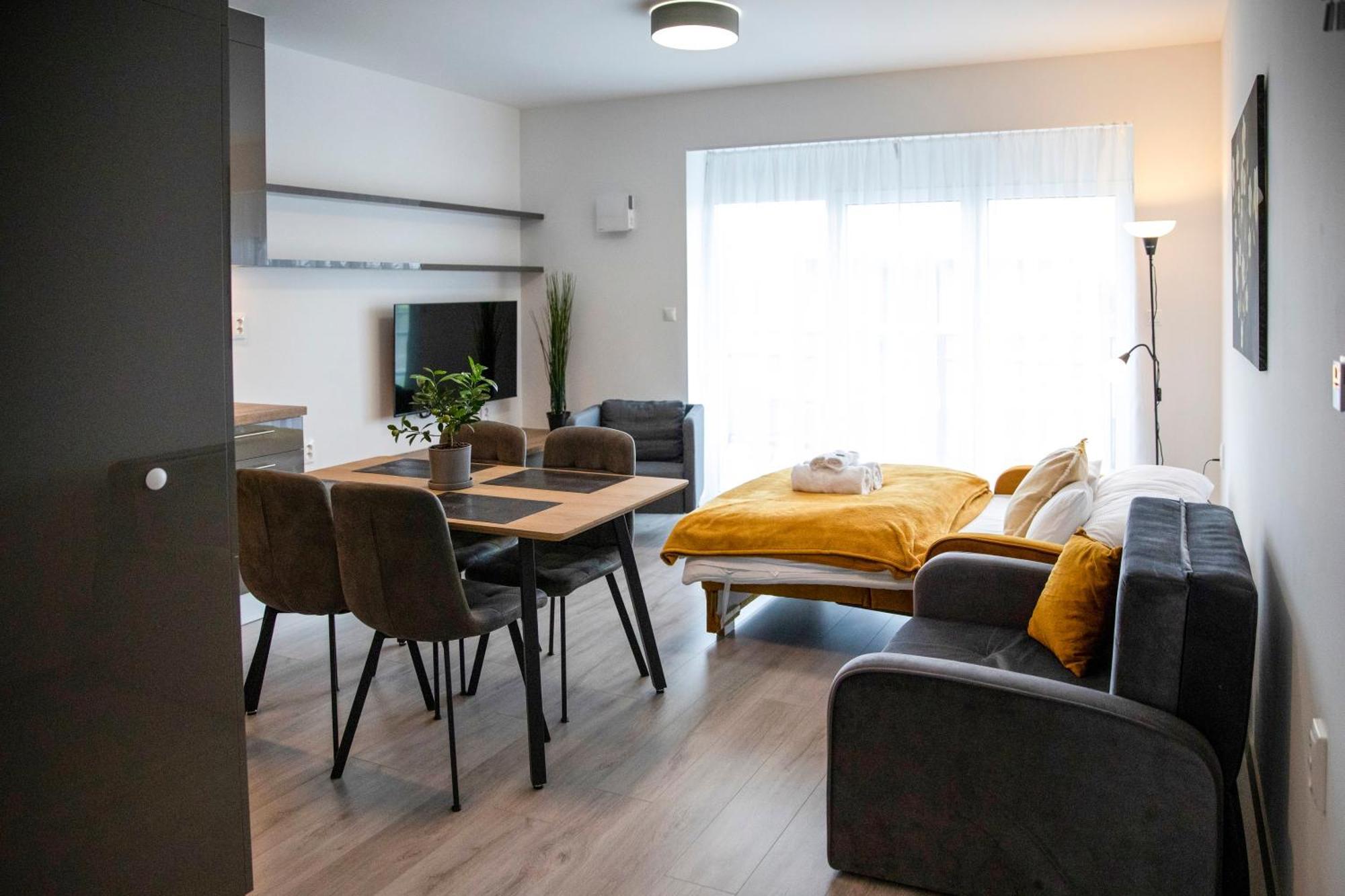 Kinga Apartman Dunajská Streda Exterior foto