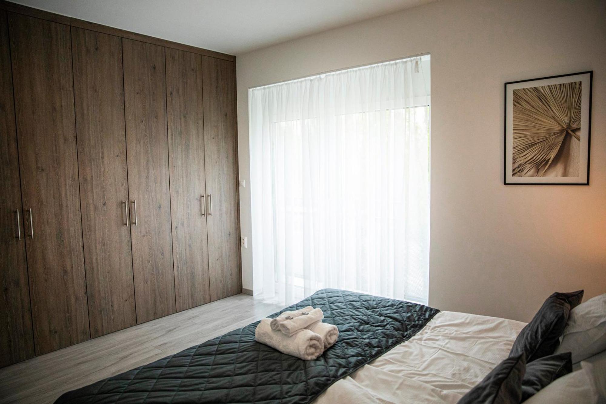 Kinga Apartman Dunajská Streda Exterior foto